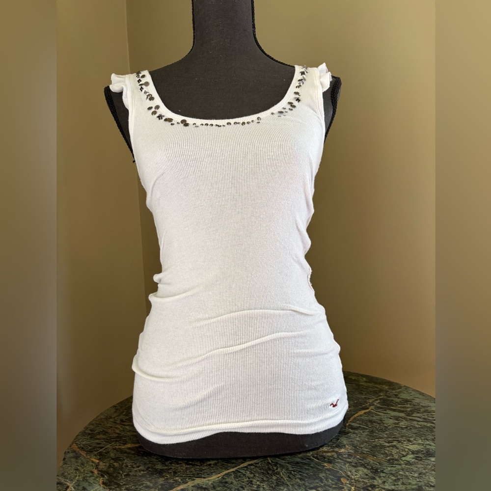 Hollister - Y2K Vintage White Tank Top with Studded Neckline - Size S - Picture 8 of 9